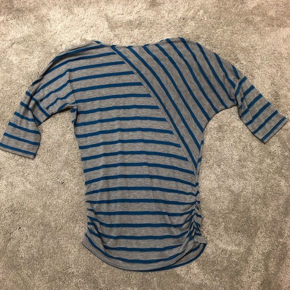 Motherhood Maternity 3/4 Sleeve Gray and Blue Stripe Top - Picture 2 of 3